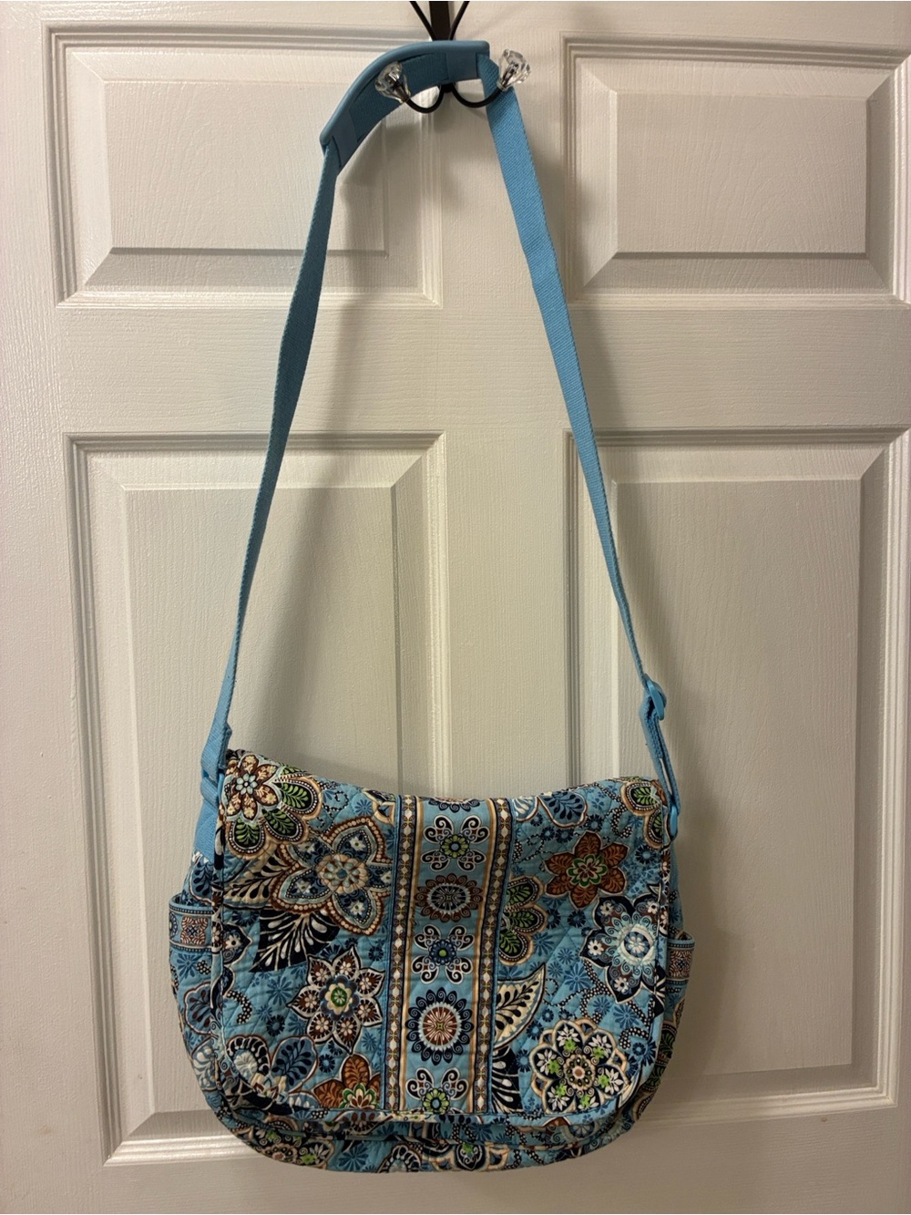 Vera Bradley Retired “Bali Blue” Floral Crossbody Shoulder/Messenger Bag